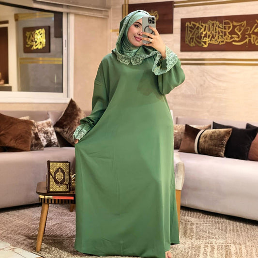 Abaya Royale avec Foulard Intégré
